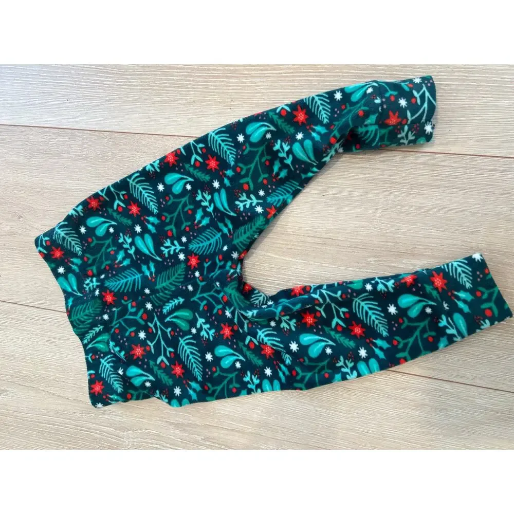 Cat & Jack 18 Mos Matching Christmas Pajamas Set Green Red Holly Berries